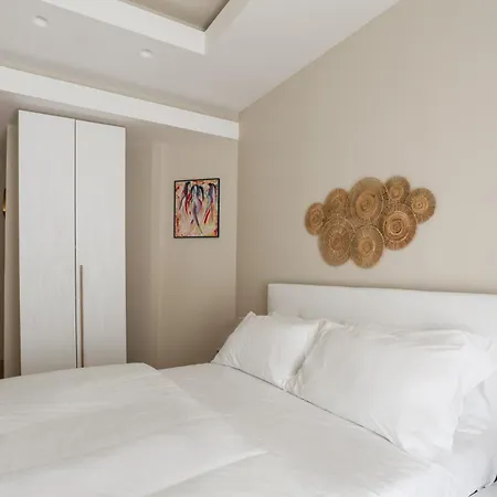 Da Luca E Laura By Dimorra Neapel